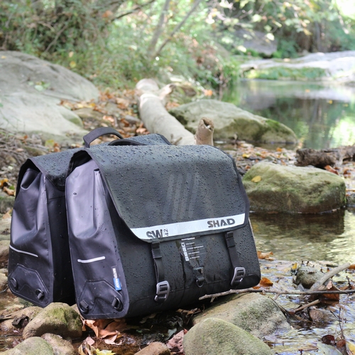 SW42 アドベンチャー 防水サイドバッグ 50L ブラック - バイク