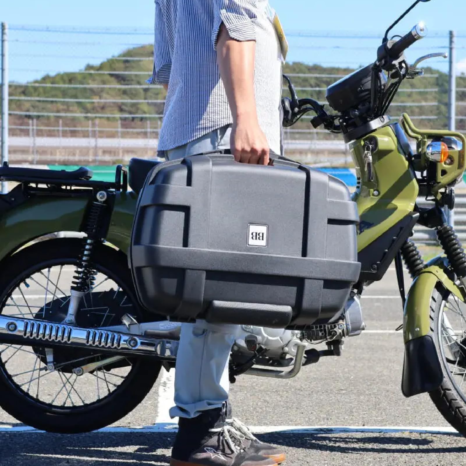 BB50ADV モトボワットリアボックス 50L - バイク