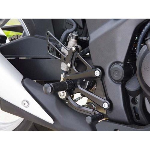 バックステップ/SLV 5P CBR250R 11-16 - バイク