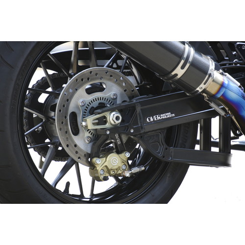 Rキャリパーサポート BLK ブレンボ2P(カニ)用 Z900RS - バイク