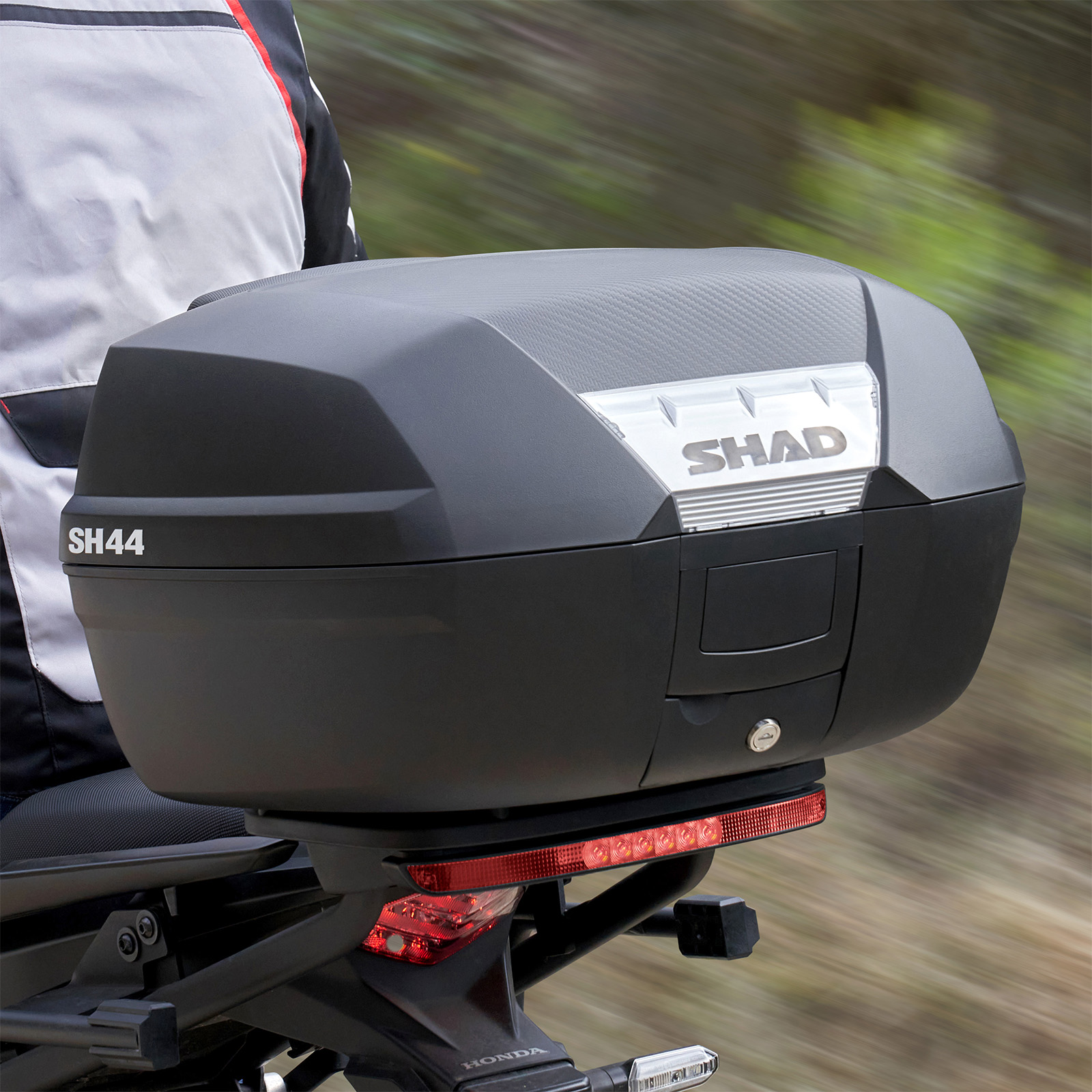 SHAD SH23 サイドケース+フィッティング他 HONDA ADV150用 セット品