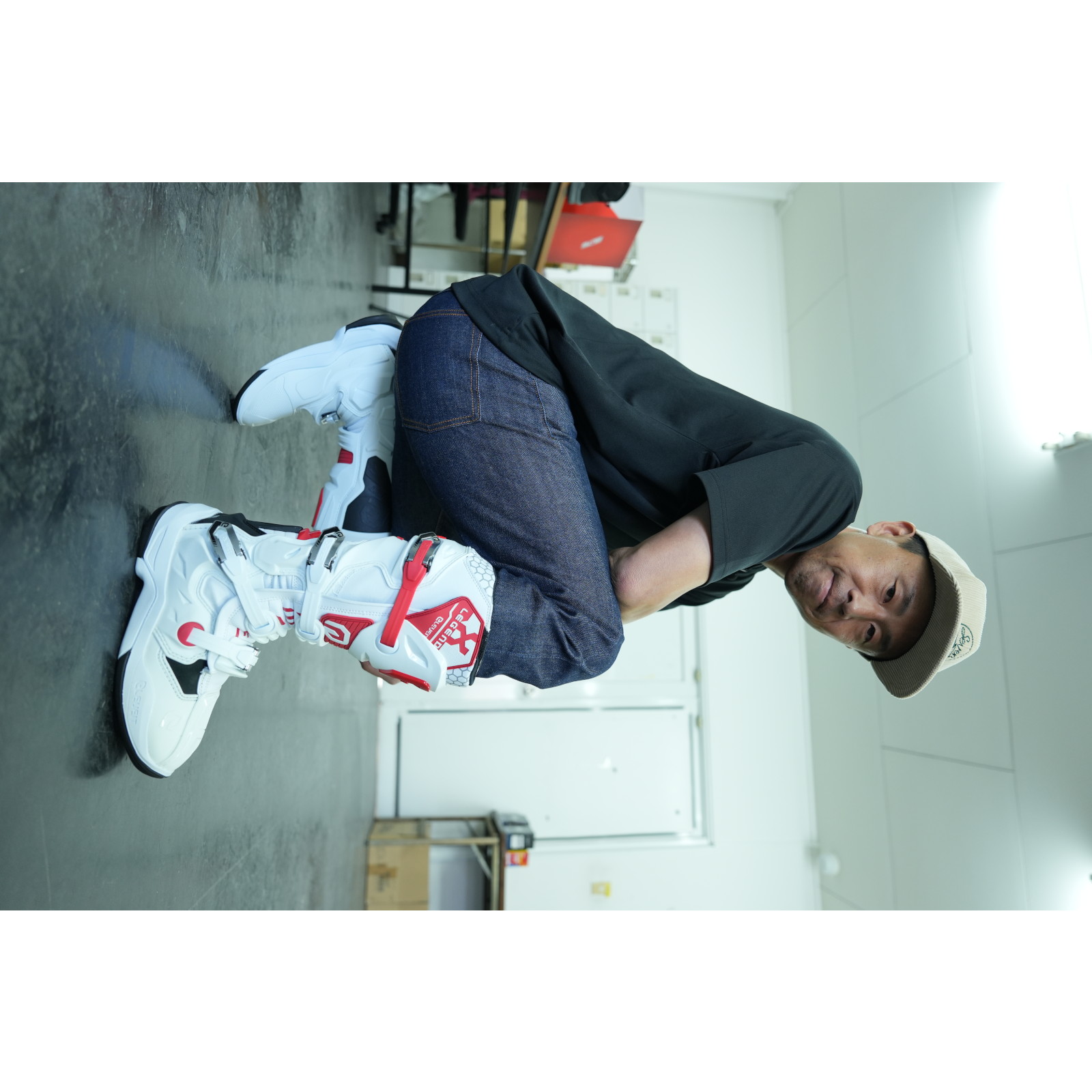 X レジェンド EVO オフロードブーツ ホワイト 25.5cm - バイク