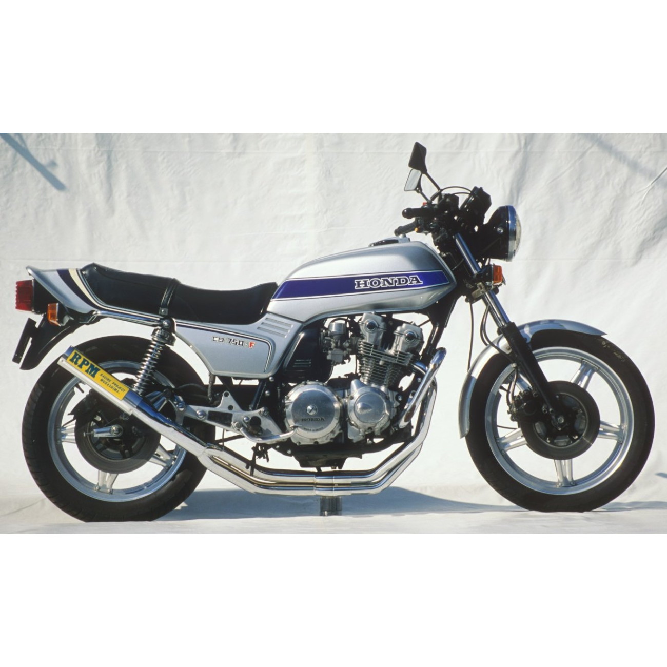 フルエキゾーストマフラー 4in2in1 ステンレス CB750FZ/CB750FA