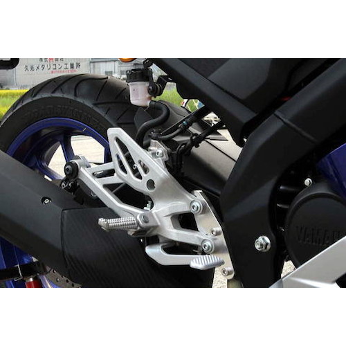セットバックプレート シルバー YZF-R125⁄15 - バイク セットバックプレート シルバー YZF-R125⁄15 - バイク