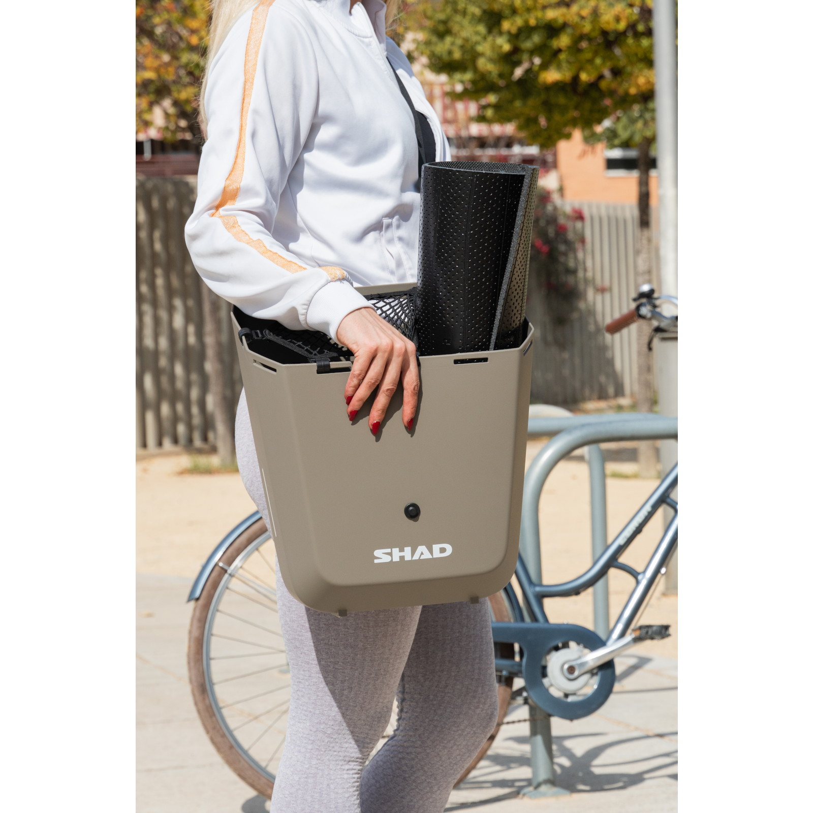 Shad◇DAILY 自転車ボックス 20L 固定式 フローレンスクリーム DAILY 自転車ボックス 20L ワンタッチ脱着式 フローレンスクリーム