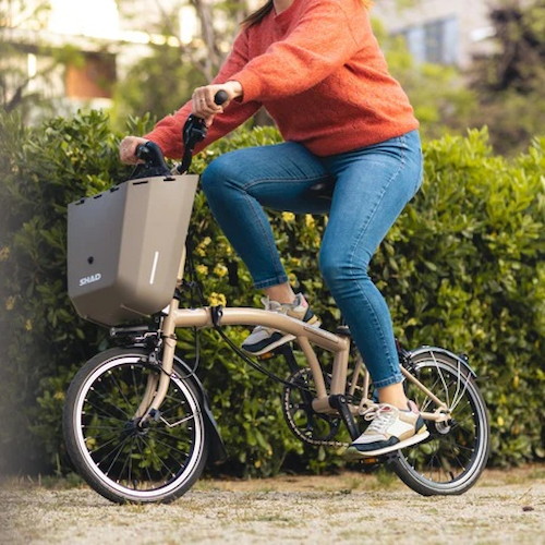 Shad◇DAILY 自転車ボックス 20L 固定式 フローレンスクリーム DAILY 自転車ボックス 20L Brompton フロント用 フローレンスクリーム