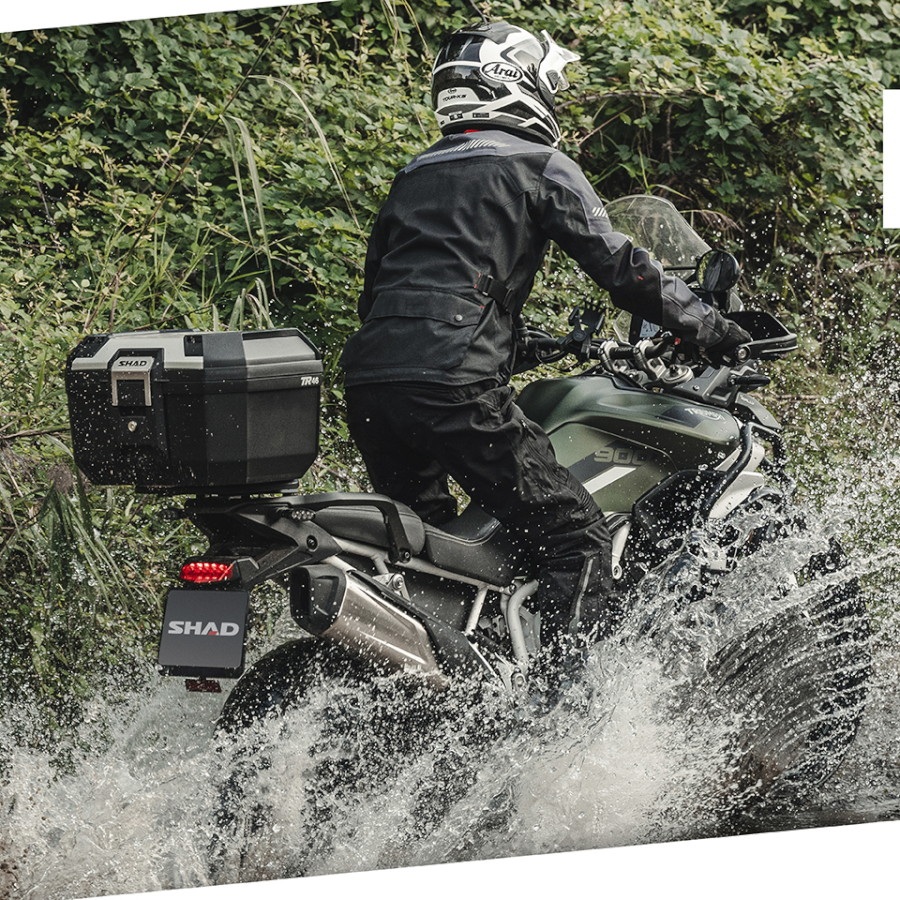 TR46 TERRA トップケース 46L アルミパネル - バイク